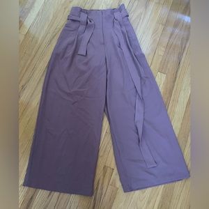 NWOT wide leg pants XS